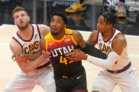 What Donovan Mitchell trade to Cavs means for Celtics in a suddenly lo.